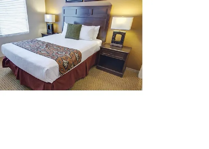 Enjoy The Beautiful Setting With Your Family In 2bd With Amenities Holiday home