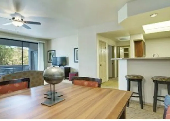 Enjoy The Beautiful Setting With Your Family In 2bd With Amenities