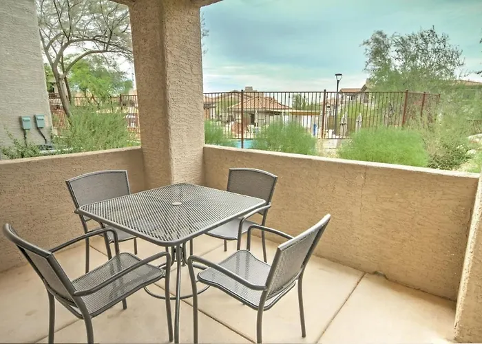 Enjoy The Beautiful Setting With Your Family In 2bd With Amenities *